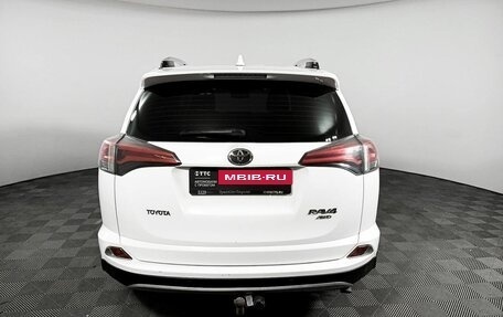 Toyota RAV4, 2018 год, 2 797 000 рублей, 7 фотография