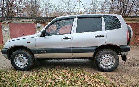 Chevrolet Niva I рестайлинг, 2004 год, 370 000 рублей, 5 фотография