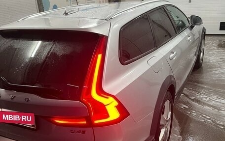 Volvo V90 Cross Country I рестайлинг, 2019 год, 3 495 000 рублей, 3 фотография