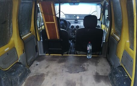 Renault Kangoo II рестайлинг, 2002 год, 350 000 рублей, 6 фотография