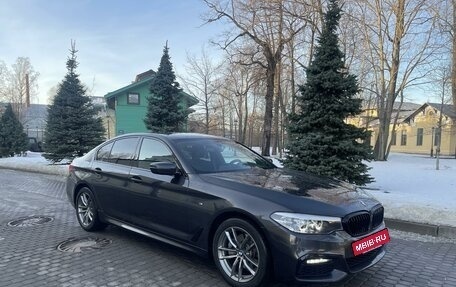 BMW 5 серия, 2019 год, 3 990 000 рублей, 7 фотография