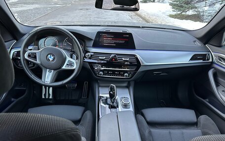 BMW 5 серия, 2019 год, 3 990 000 рублей, 22 фотография