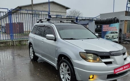 Mitsubishi Outlander III рестайлинг 3, 2002 год, 570 000 рублей, 8 фотография