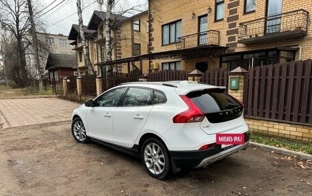 Volvo V40 Cross Country I, 2018 год, 1 800 000 рублей, 6 фотография