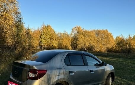 Renault Logan II, 2019 год, 950 000 рублей, 12 фотография