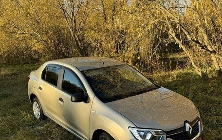 Renault Logan II, 2019 год, 950 000 рублей, 21 фотография