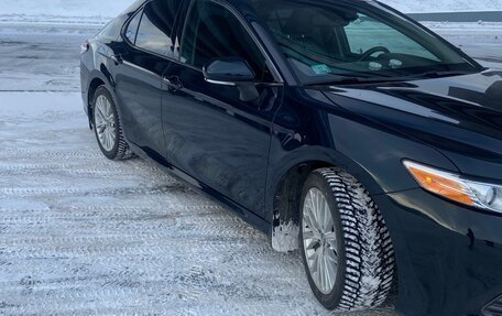 Toyota Camry, 2017 год, 2 900 000 рублей, 3 фотография