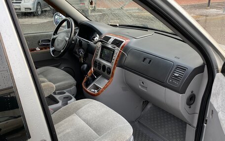 KIA Carnival III, 2005 год, 300 000 рублей, 14 фотография