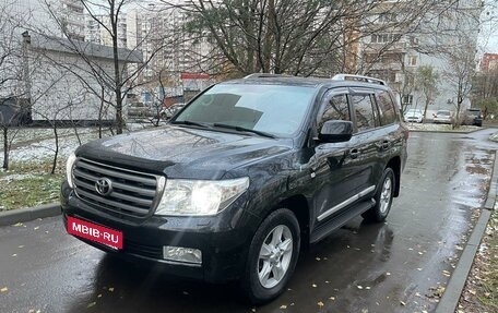 Toyota Land Cruiser 200, 2011 год, 3 200 000 рублей, 2 фотография