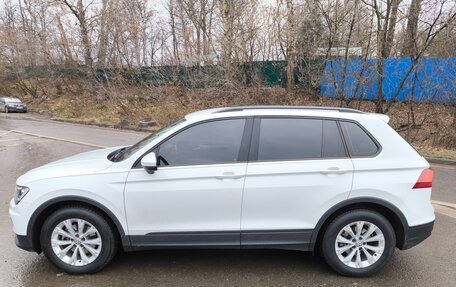 Volkswagen Tiguan II, 2019 год, 2 799 000 рублей, 4 фотография