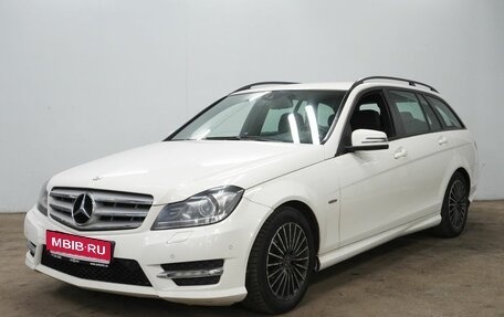 Mercedes-Benz C-Класс, 2011 год, 1 780 000 рублей, 1 фотография