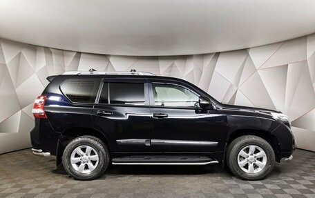 Toyota Land Cruiser Prado 150 рестайлинг 2, 2013 год, 3 147 000 рублей, 6 фотография