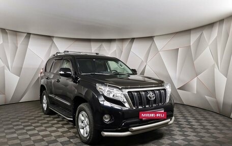 Toyota Land Cruiser Prado 150 рестайлинг 2, 2013 год, 3 147 000 рублей, 3 фотография