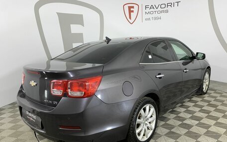 Chevrolet Malibu VIII, 2012 год, 950 000 рублей, 6 фотография