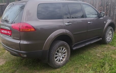 Mitsubishi Pajero Sport II рестайлинг, 2010 год, 1 750 000 рублей, 5 фотография