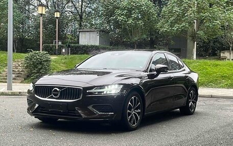 Volvo S60 III, 2020 год, 2 713 000 рублей, 3 фотография