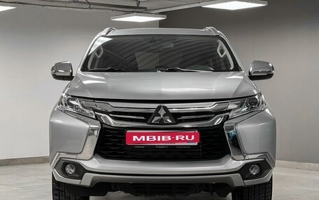 Mitsubishi Pajero Sport III рестайлинг, 2018 год, 3 580 000 рублей, 2 фотография