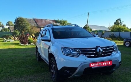 Renault Duster, 2022 год, 2 590 000 рублей, 2 фотография