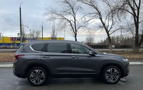 Hyundai Santa Fe IV, 2018 год, 3 100 000 рублей, 3 фотография