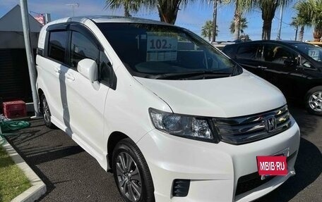 Honda Freed I, 2013 год, 790 083 рублей, 3 фотография