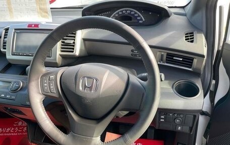 Honda Freed I, 2013 год, 790 083 рублей, 9 фотография