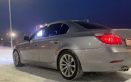 BMW 5 серия, 2004 год, 870 000 рублей, 11 фотография