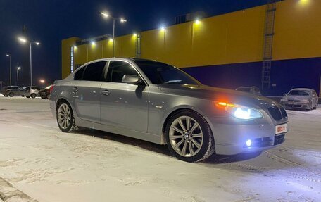 BMW 5 серия, 2004 год, 870 000 рублей, 8 фотография