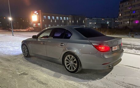 BMW 5 серия, 2004 год, 870 000 рублей, 15 фотография