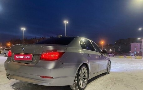 BMW 5 серия, 2004 год, 870 000 рублей, 16 фотография