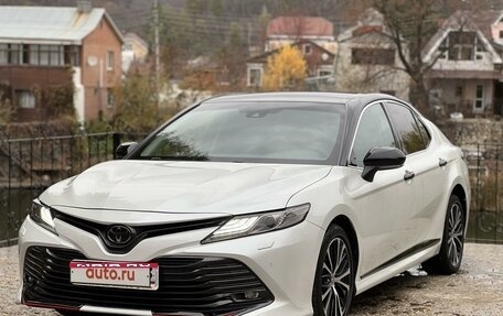 Toyota Camry, 2020 год, 3 050 000 рублей, 1 фотография