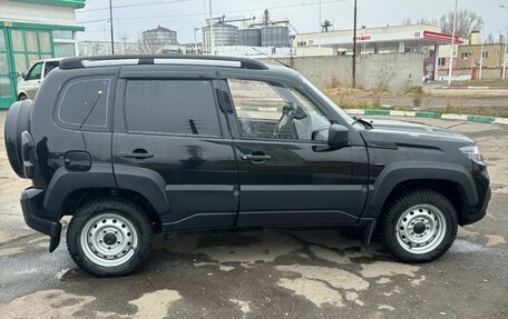 Chevrolet Niva I рестайлинг, 2006 год, 750 000 рублей, 5 фотография