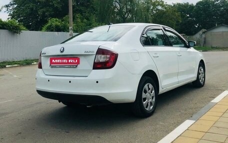 Skoda Rapid I, 2018 год, 880 000 рублей, 4 фотография