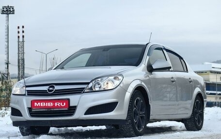 Opel Astra H, 2011 год, 650 000 рублей, 1 фотография