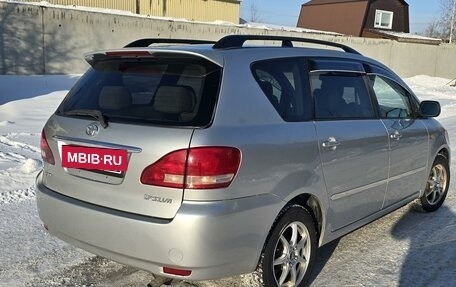 Toyota Ipsum II, 2001 год, 1 050 000 рублей, 9 фотография