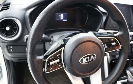 KIA K3, 2020 год, 1 350 000 рублей, 10 фотография