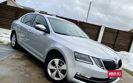 Skoda Octavia, 2017 год, 1 775 000 рублей, 2 фотография