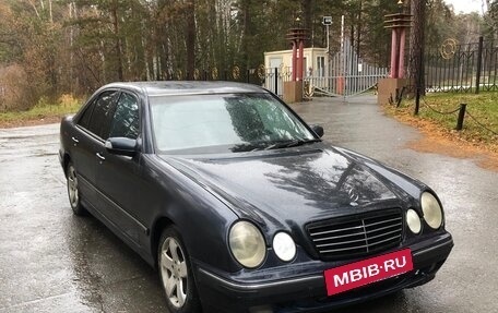 Mercedes-Benz E-Класс, 1999 год, 430 000 рублей, 2 фотография