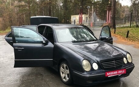 Mercedes-Benz E-Класс, 1999 год, 430 000 рублей, 4 фотография