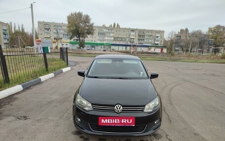 Volkswagen Polo VI (EU Market), 2011 год, 870 000 рублей, 3 фотография