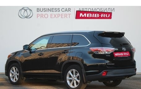 Toyota Highlander III, 2013 год, 3 008 000 рублей, 4 фотография