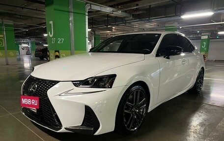 Lexus IS III, 2020 год, 3 700 000 рублей, 11 фотография