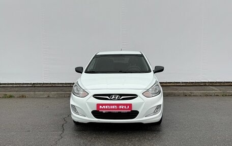 Hyundai Solaris II рестайлинг, 2012 год, 950 000 рублей, 5 фотография