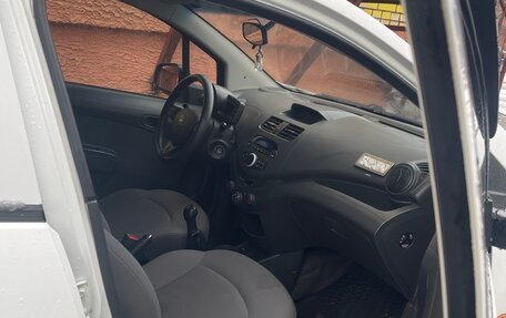 Chevrolet Spark III, 2011 год, 620 000 рублей, 8 фотография