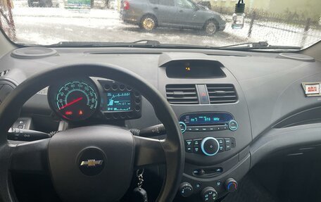 Chevrolet Spark III, 2011 год, 620 000 рублей, 17 фотография