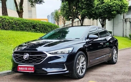 Buick LaCrosse III, 2021 год, 2 010 000 рублей, 1 фотография