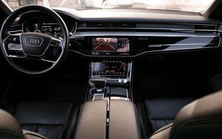 Audi A8, 2018 год, 7 000 000 рублей, 17 фотография