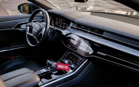 Audi A8, 2018 год, 7 000 000 рублей, 11 фотография