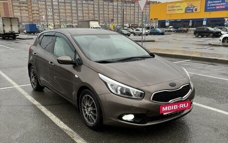 KIA cee'd III, 2012 год, 1 200 000 рублей, 2 фотография