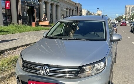 Volkswagen Tiguan I, 2011 год, 960 000 рублей, 1 фотография