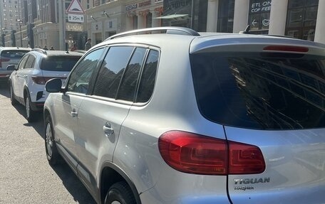 Volkswagen Tiguan I, 2011 год, 960 000 рублей, 5 фотография